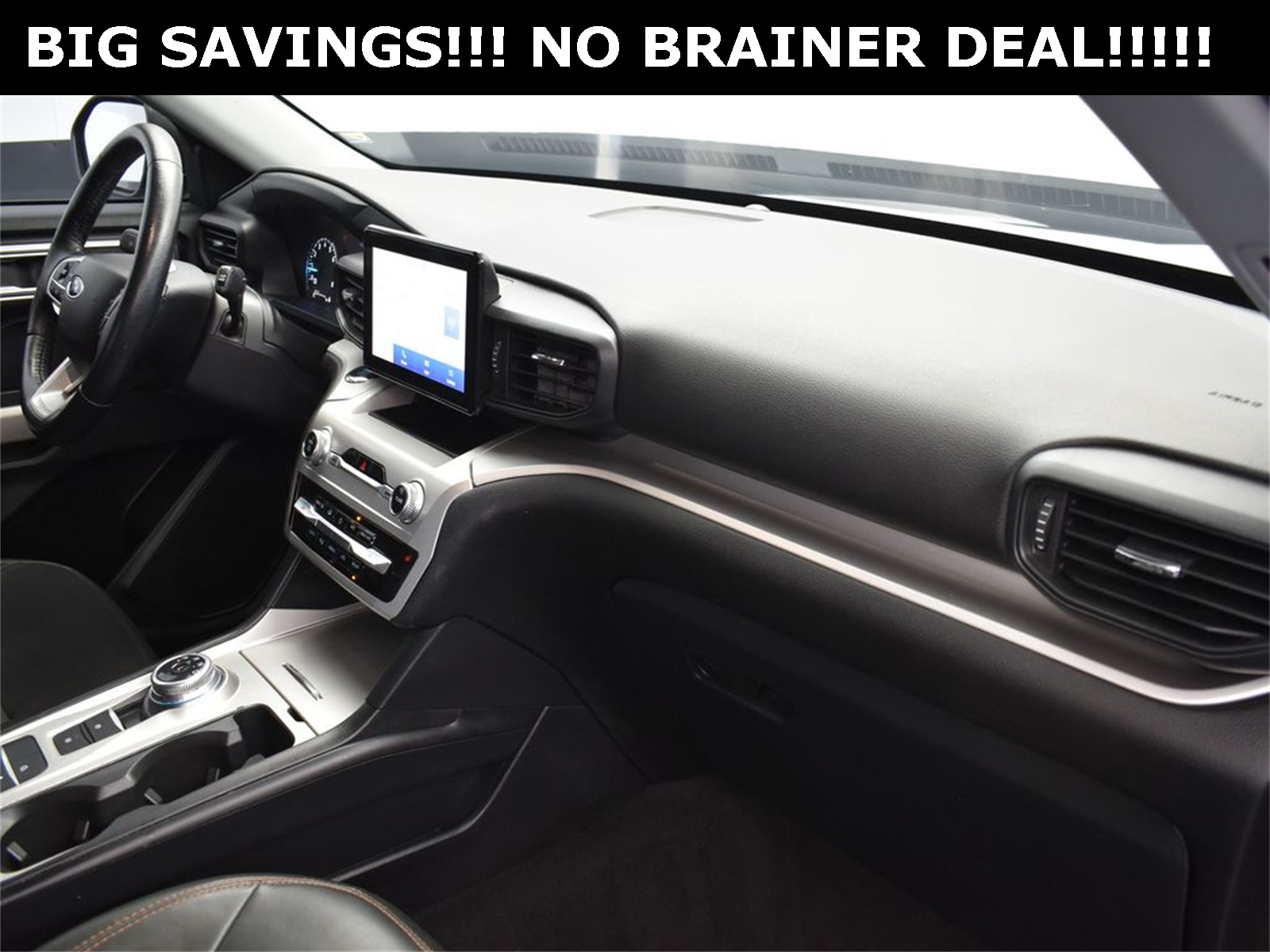 2022 Agate Black Metallic Ford Explorer XLT RWD SUV
