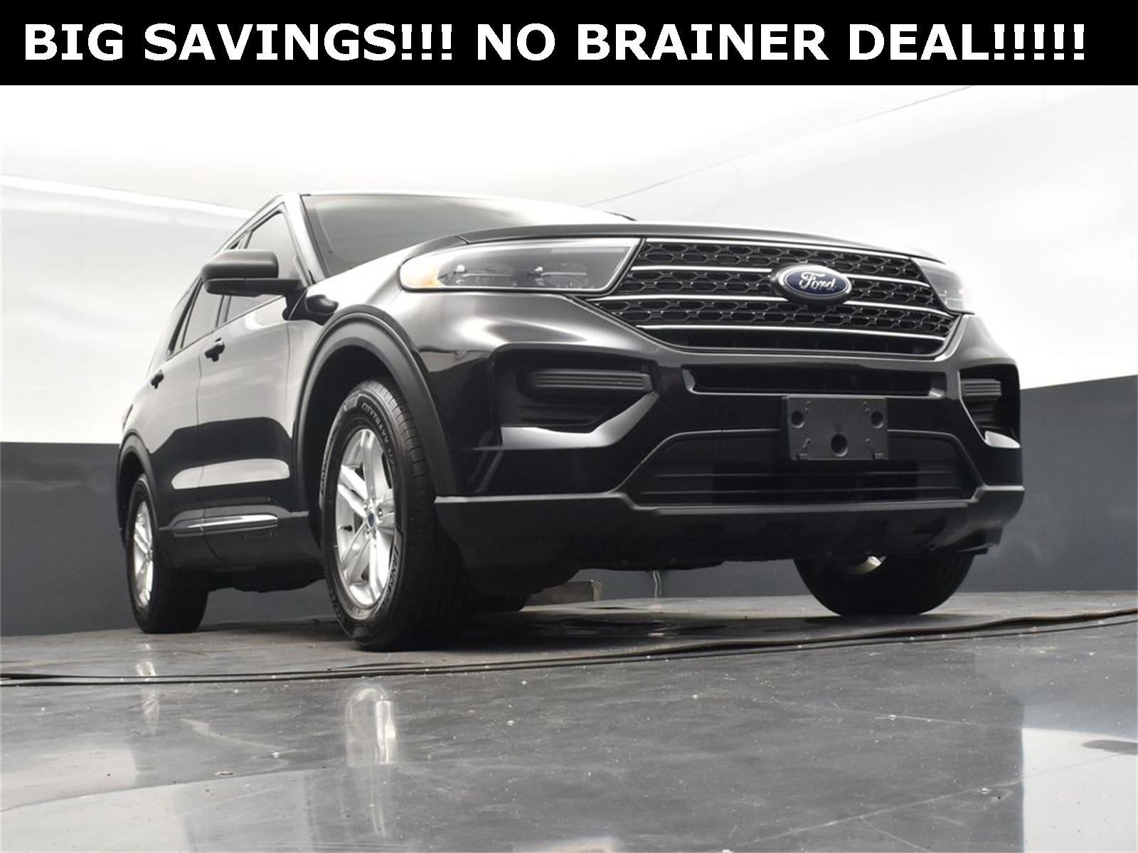2022 Agate Black Metallic Ford Explorer XLT RWD SUV