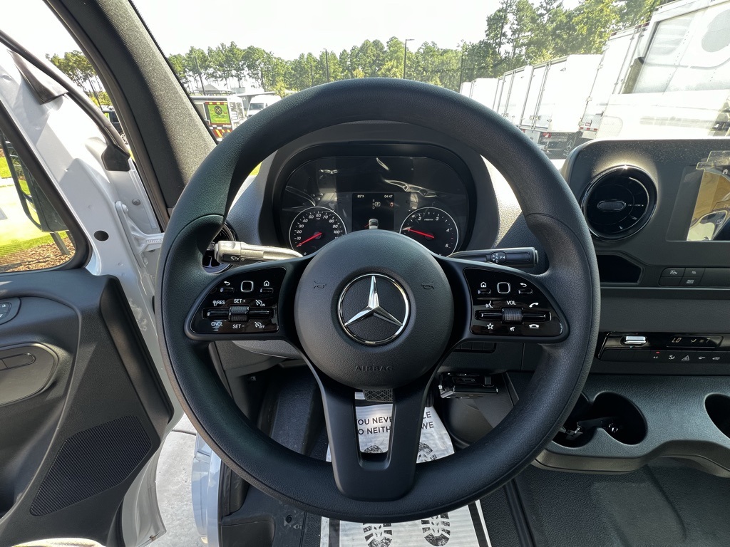 New 2024 Mercedes-Benz Sprinter 4500 Standard Cab Standard Roof DRW RWD Knapheide Dump Truck for sale #MV1444 - photo 17