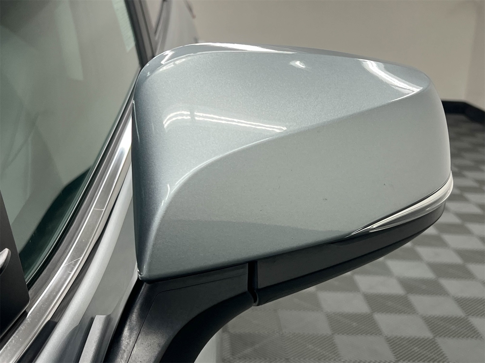 used 2024 Toyota Highlander car, priced at $36,788