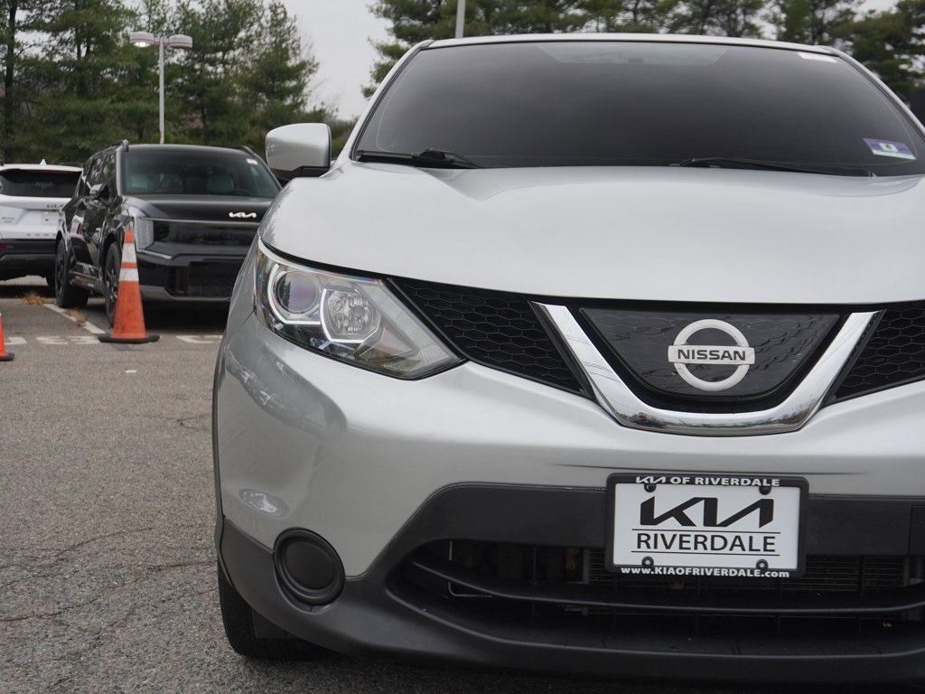 Image of Pre-Owned 2019 Nissan Rogue Sport S