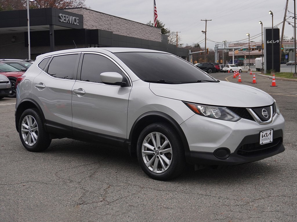 Image of Pre-Owned 2019 Nissan Rogue Sport S