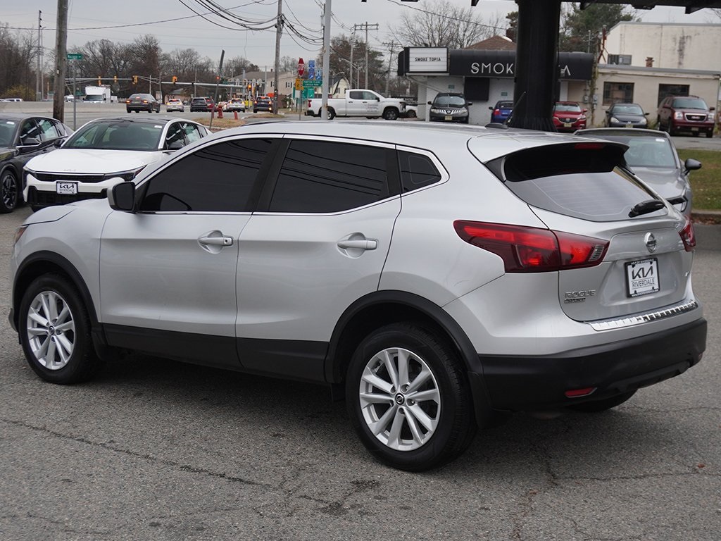 Image of Pre-Owned 2019 Nissan Rogue Sport S