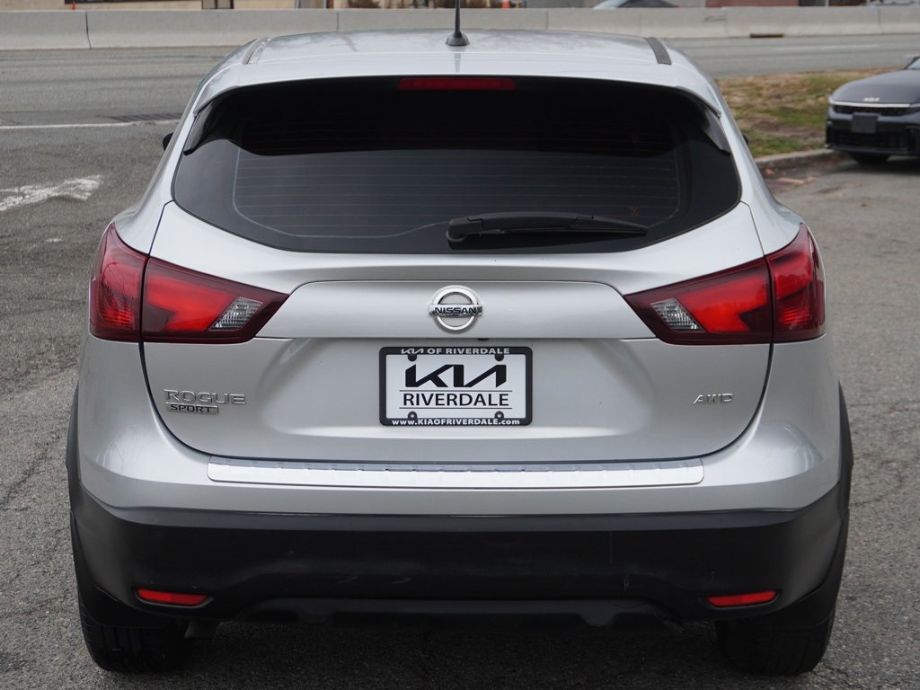 Image of Pre-Owned 2019 Nissan Rogue Sport S