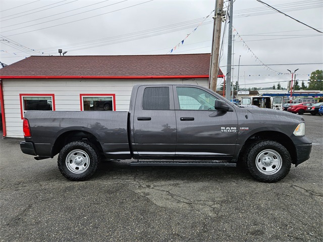 2018 Ram 1500 Tradesman photo 2
