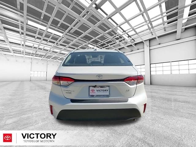 2026 Toyota Corolla LE photo 4