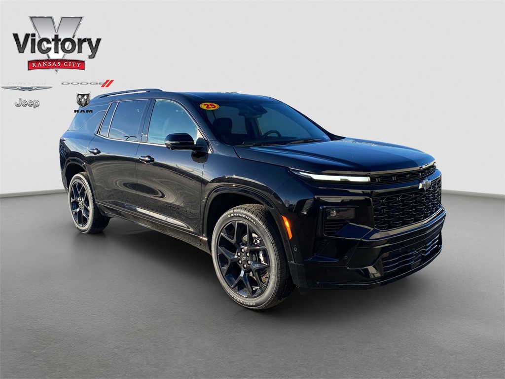 2025 Chevrolet Traverse RS's photo
