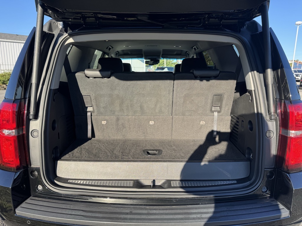 Photo of 2019 Chevrolet Tahoe LT in Jacksonville, NC - 34,  2019 Chevrolet Tahoe LT:16952P