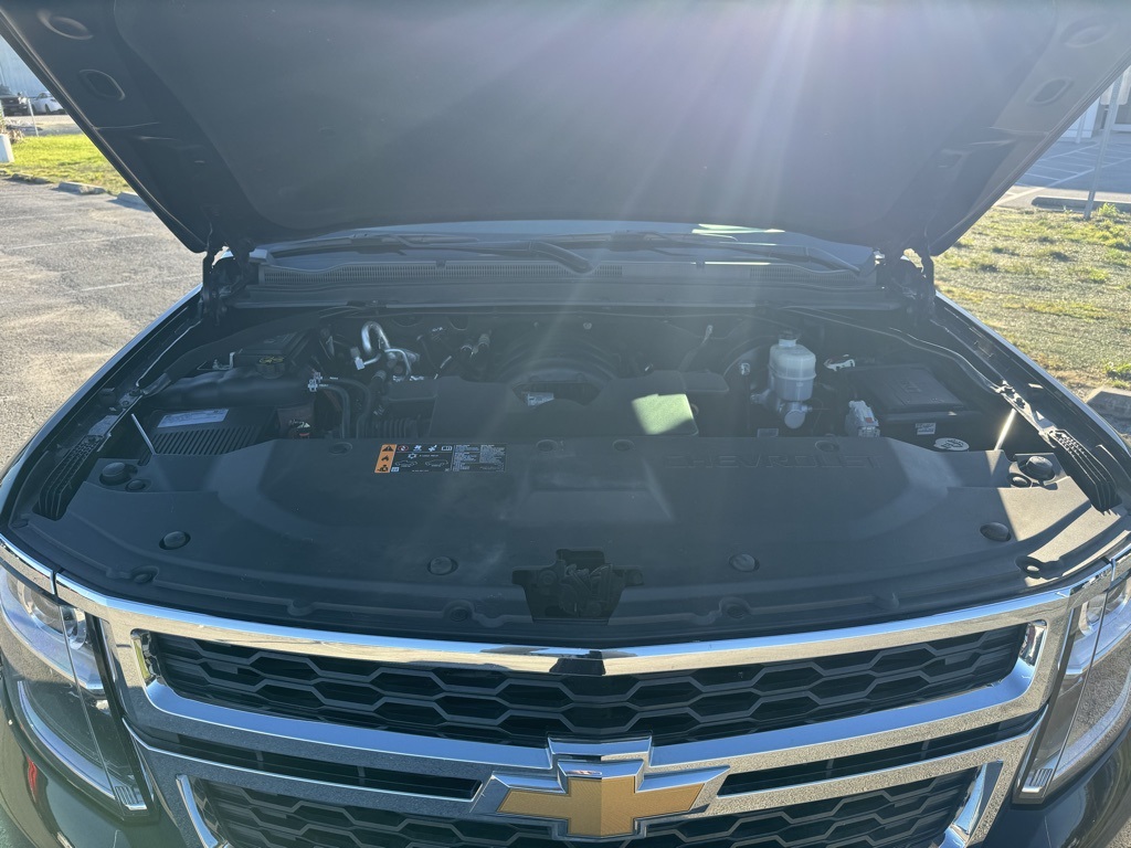 Photo of 2019 Chevrolet Tahoe LT in Jacksonville, NC - 38,  2019 Chevrolet Tahoe LT:16952P