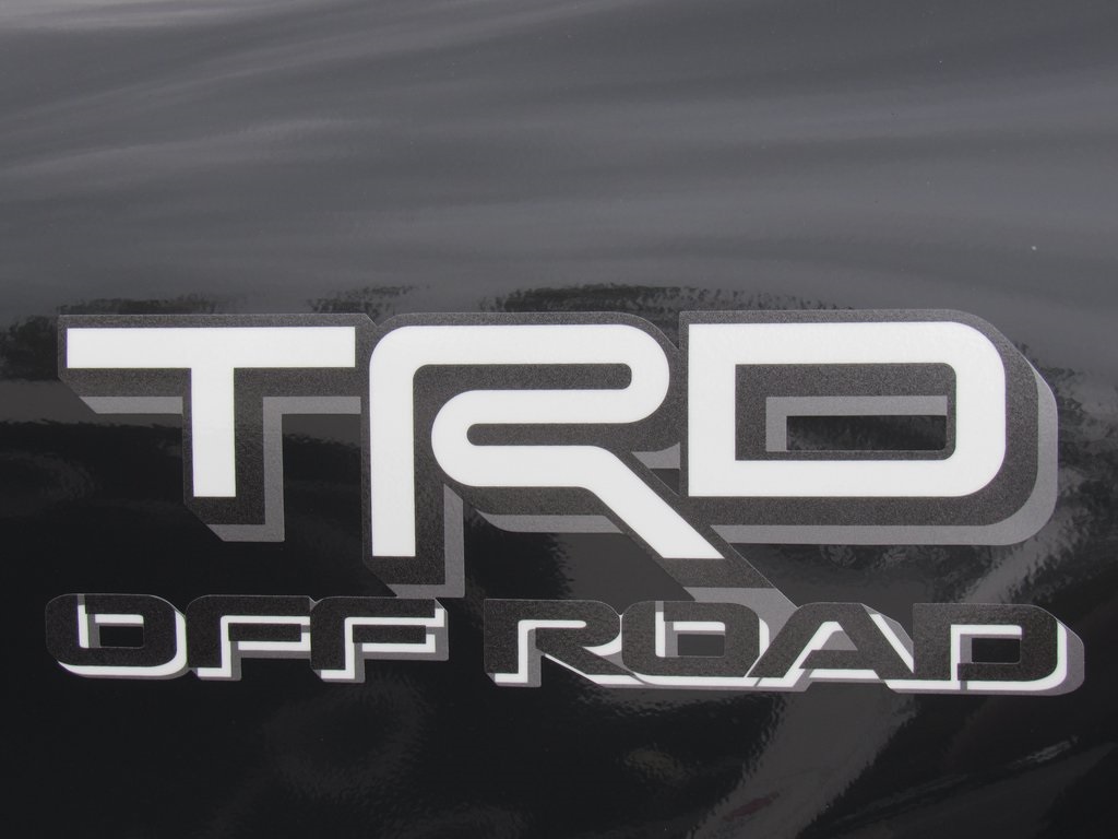 2025 Toyota Tacoma TRD Off-Road Double Cab photo 9