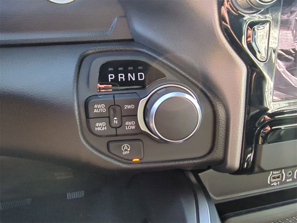 2025 Ram 1500 Big Horn Lone Star photo 15