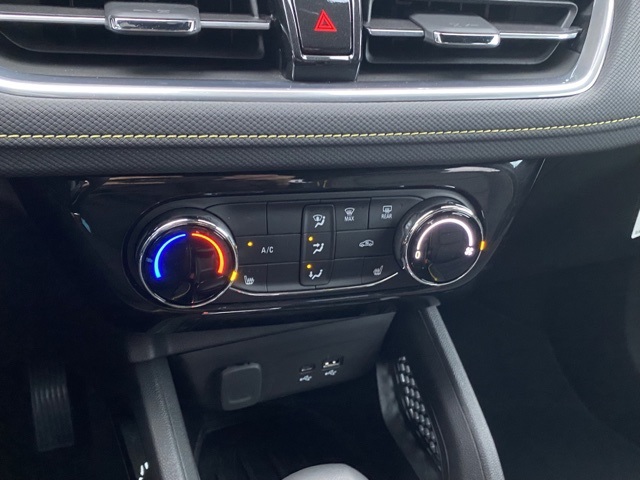 used 2025 Chevrolet TrailBlazer car, priced at $26,776