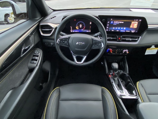 used 2025 Chevrolet TrailBlazer car, priced at $26,776