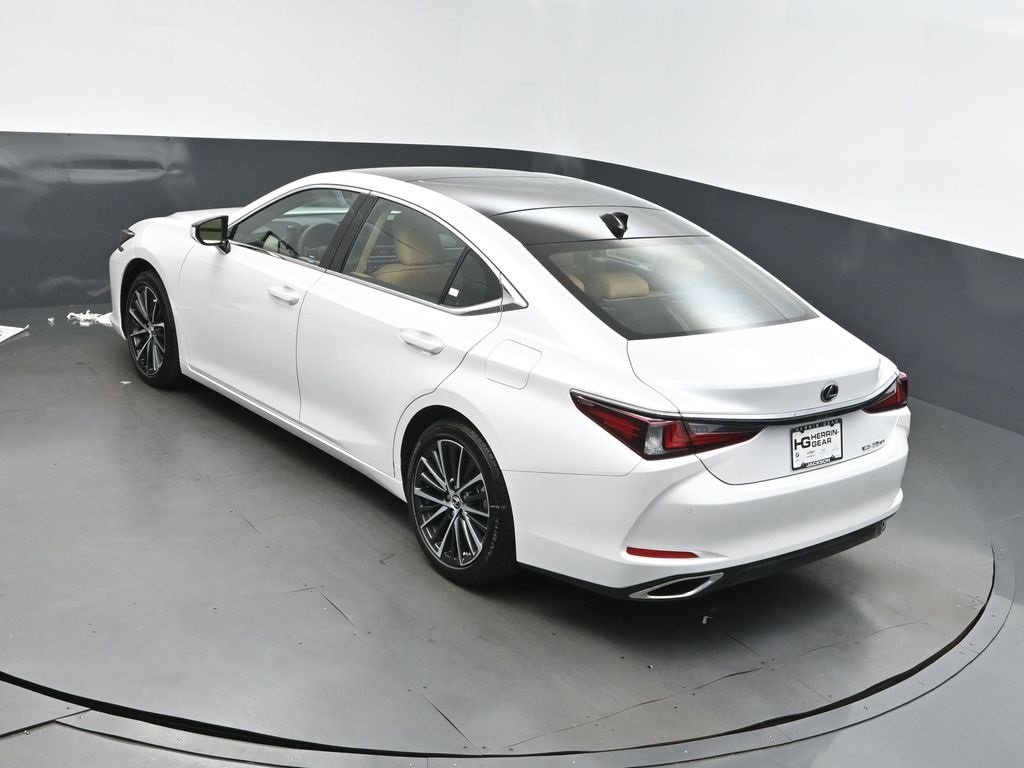 2025 Lexus ES 350 photo 27