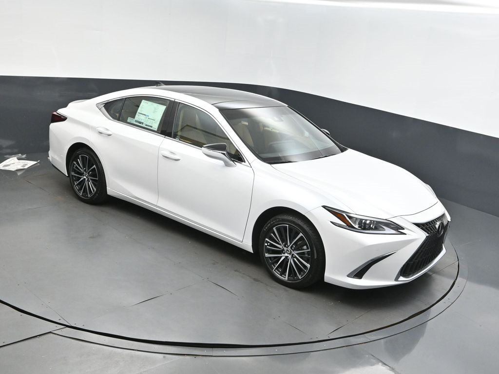 2025 Lexus ES 350 photo 30