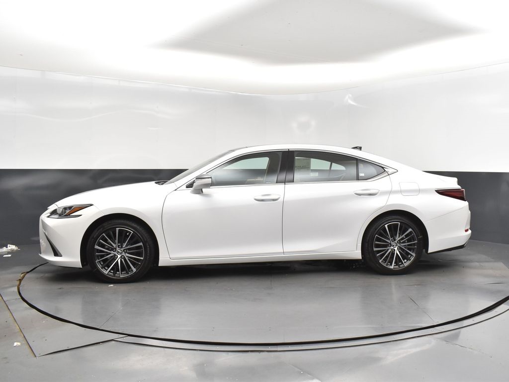 2025 Lexus ES 350 photo 4