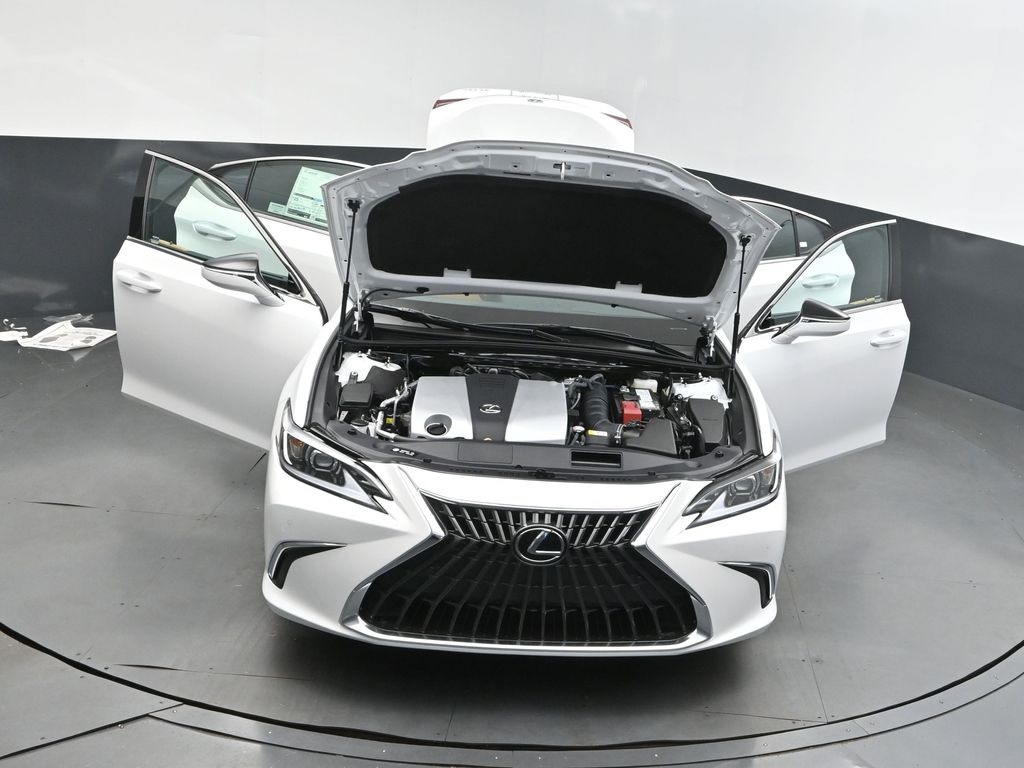 2025 Lexus ES 350 photo 45