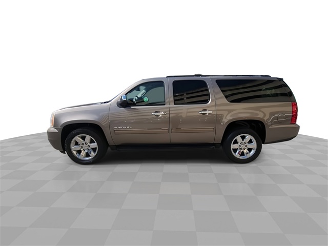 2013 Gmc Yukon XL SLE photo 2