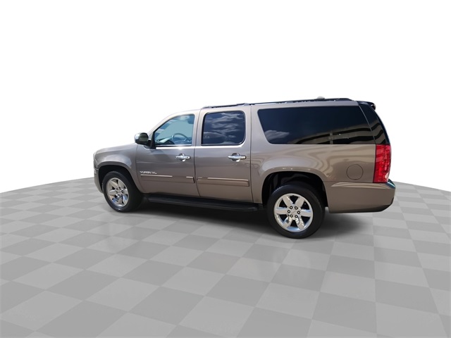 2013 Gmc Yukon XL SLE photo 3