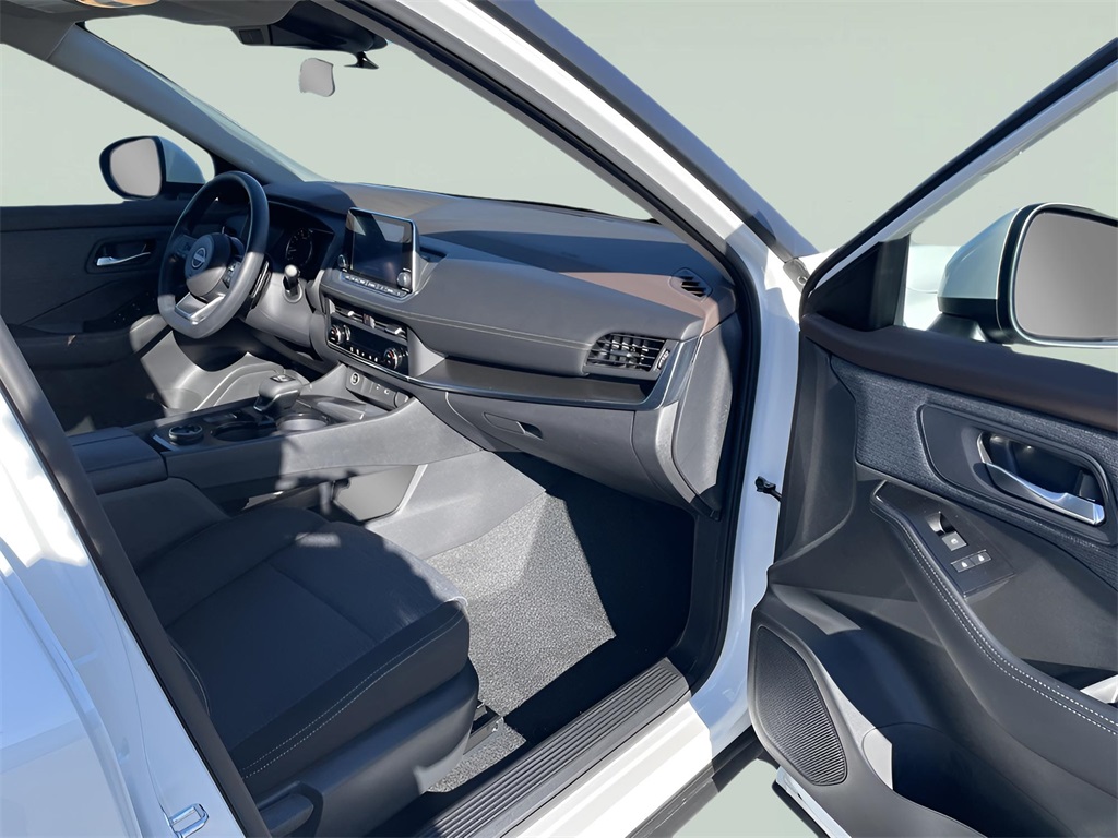 2023 Nissan Rogue SV AWD photo 4