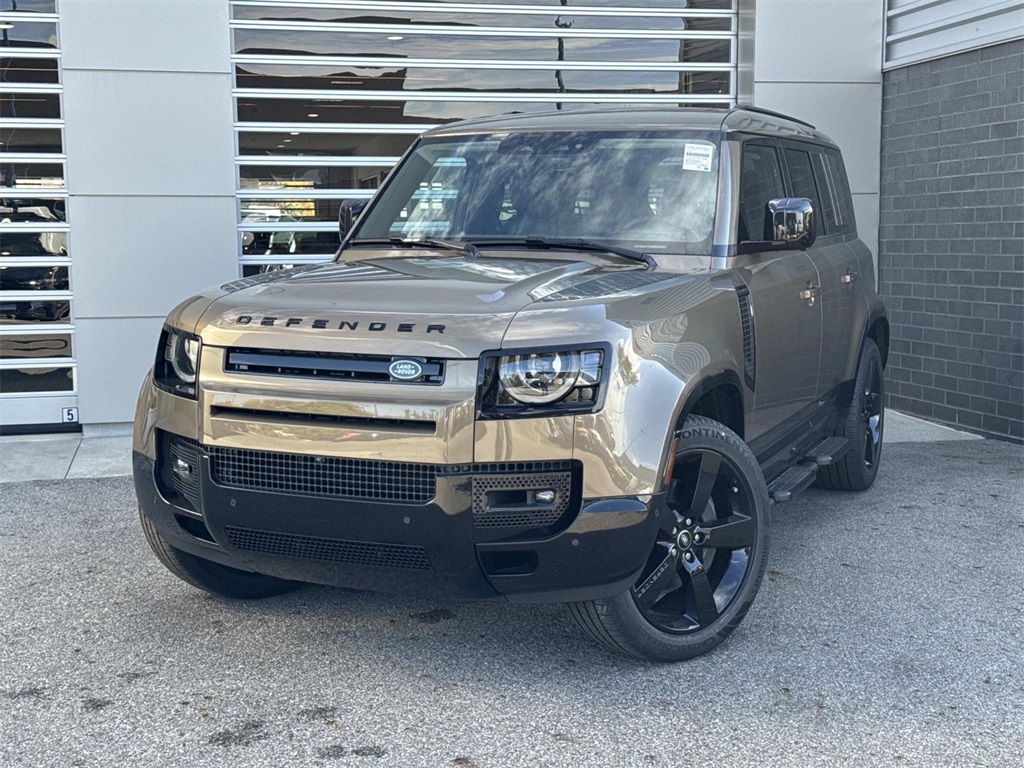 2025 Land Rover Defender X-Dynamic SE's photo