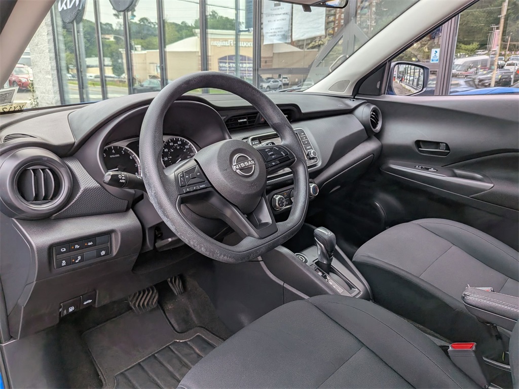 2023 Nissan Kicks S photo 10