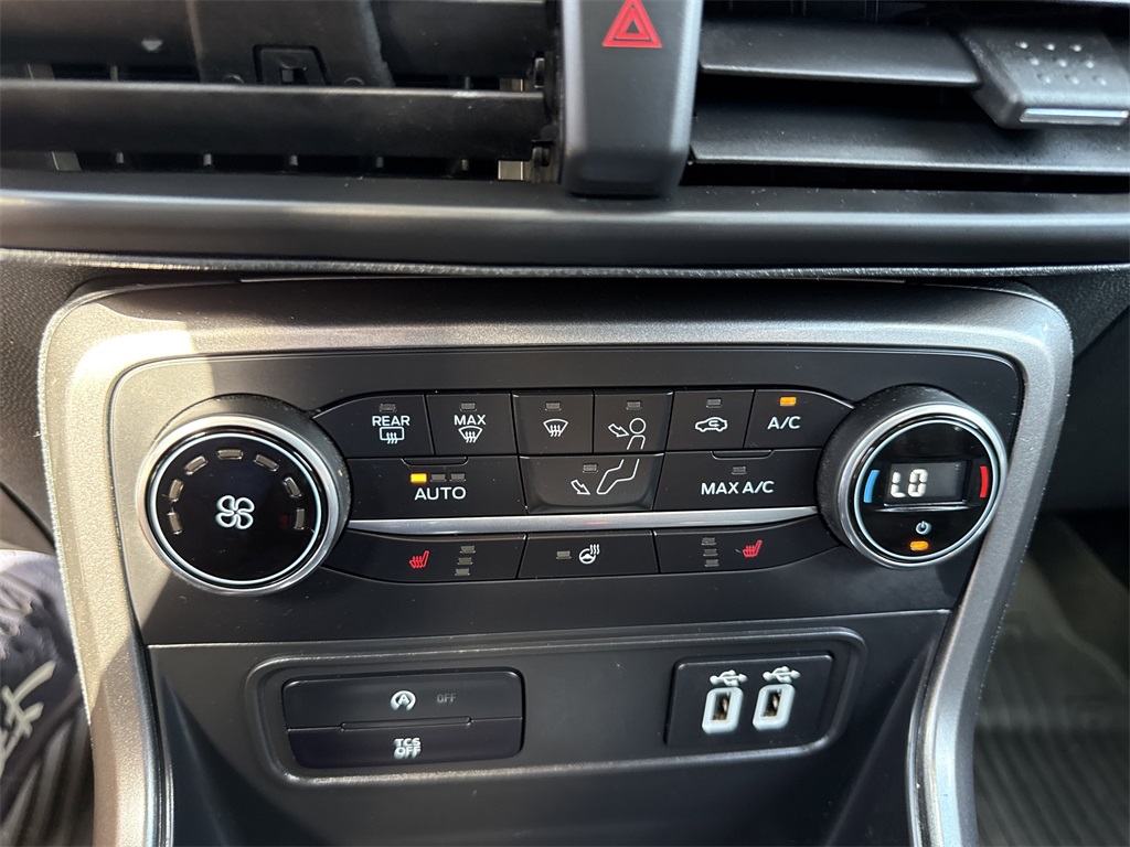 2022 Ford EcoSport SES photo 21