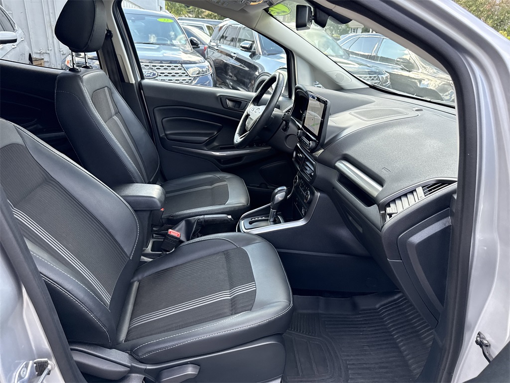 2022 Ford EcoSport SES photo 27