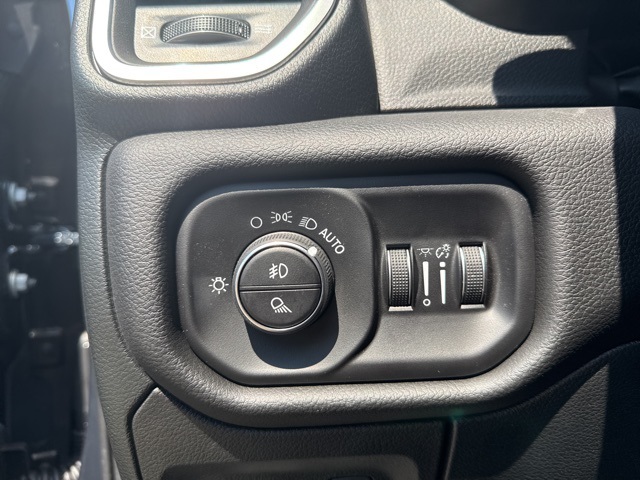 2026 Ram 1500 Big Horn photo 13