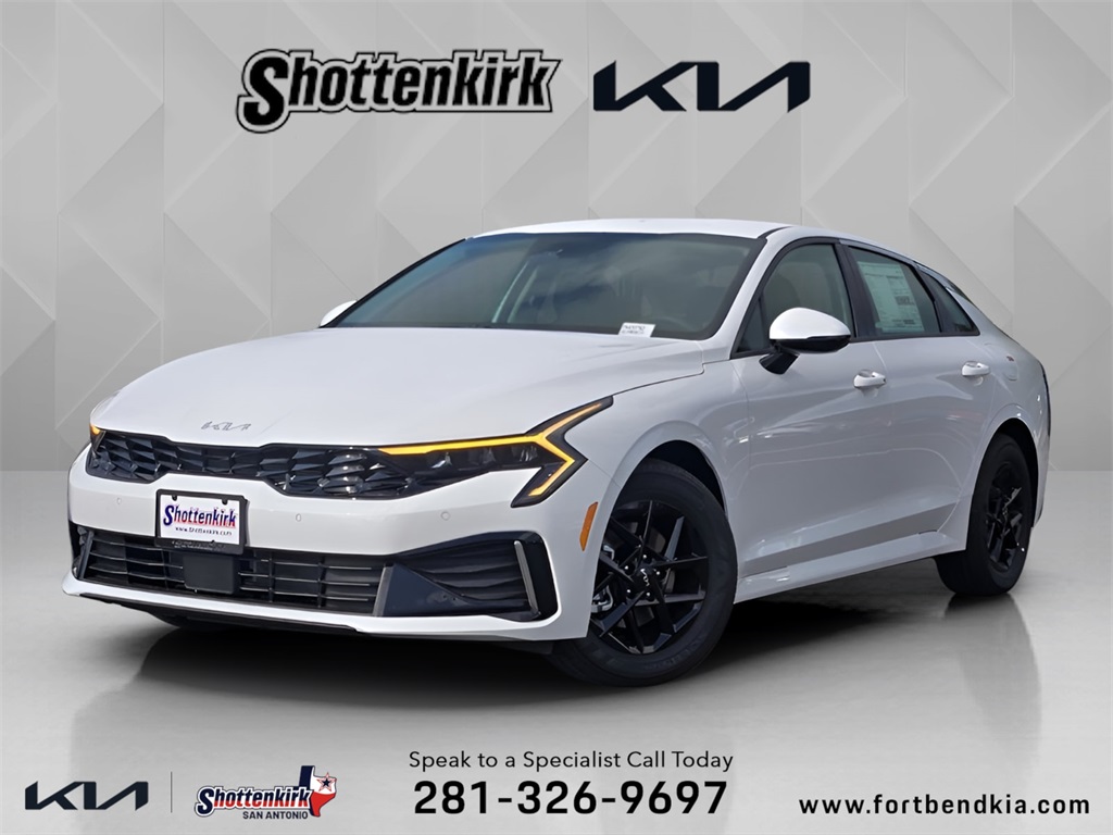 2026 Kia K5 LXS's photo