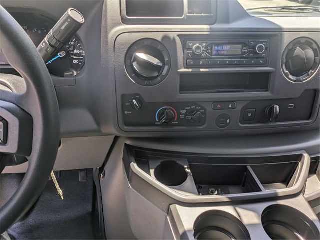 2024 Ford E-350 photo 17