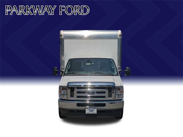 2024 Ford E-350 photo 2