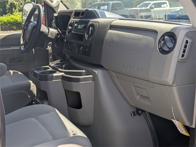 2024 Ford E-350 photo 25