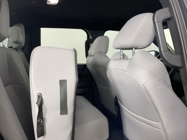 2025 Toyota Tacoma SR5 photo 13