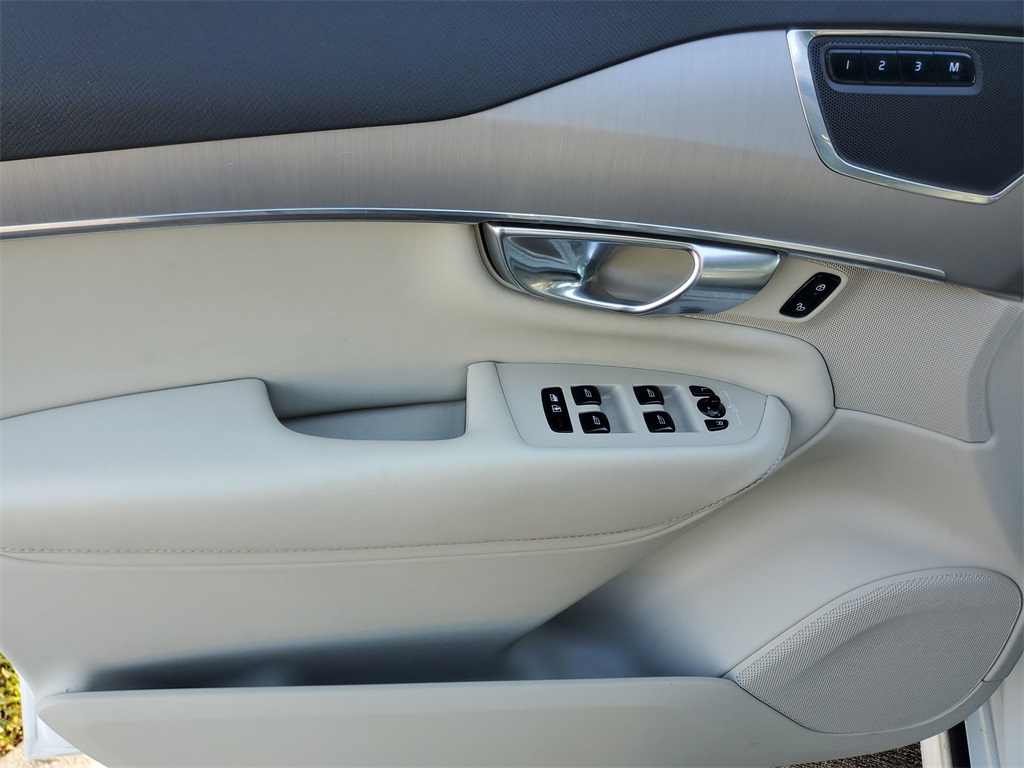 used 2024 Volvo XC90 car, priced at $36,995