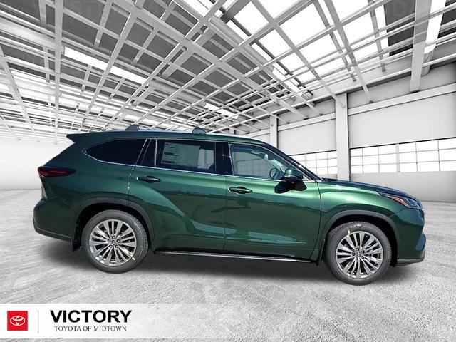 2025 Toyota Highlander XLE XSE Platinum Limited photo 2