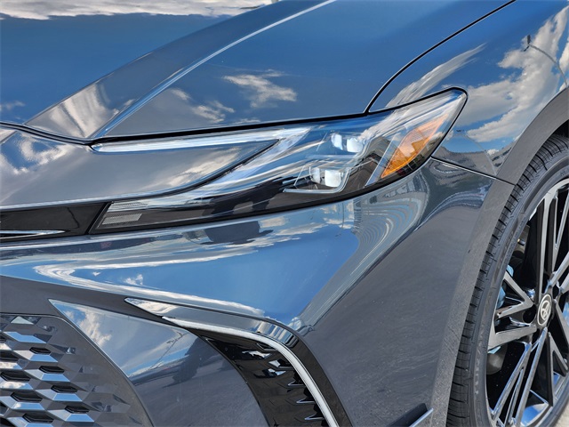 2026 Toyota Camry XSE photo 5