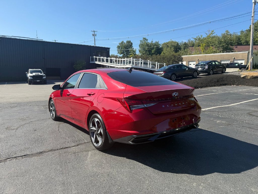 Used 2023 Hyundai Elantra Sedan