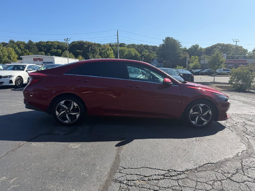 Used 2023 Hyundai Elantra Sedan