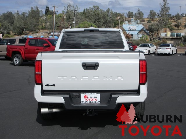 2025 Toyota Tacoma TRD Sport Double Cab photo 4