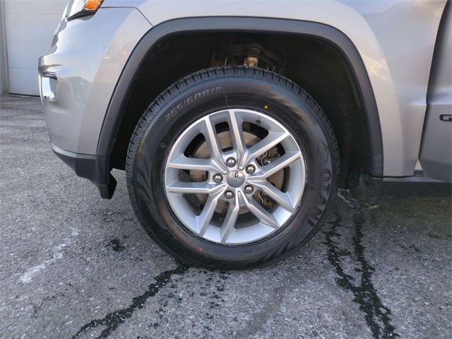 used 2017 Jeep Grand Cherokee car, priced at $16,511