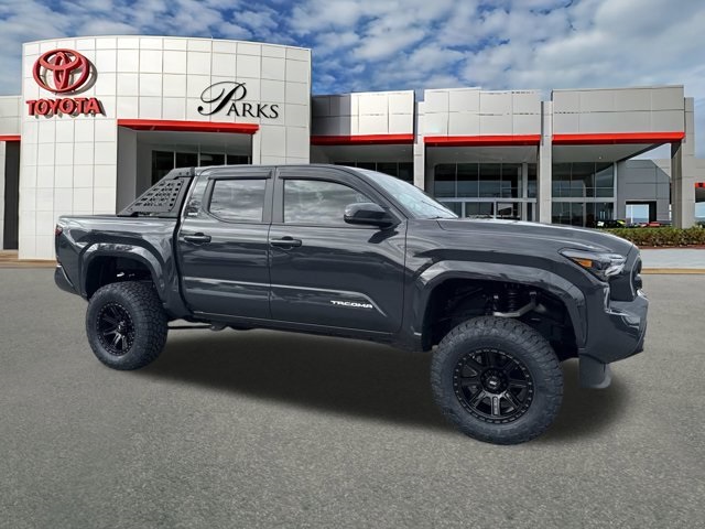 2024 Toyota Tacoma SR5's photo