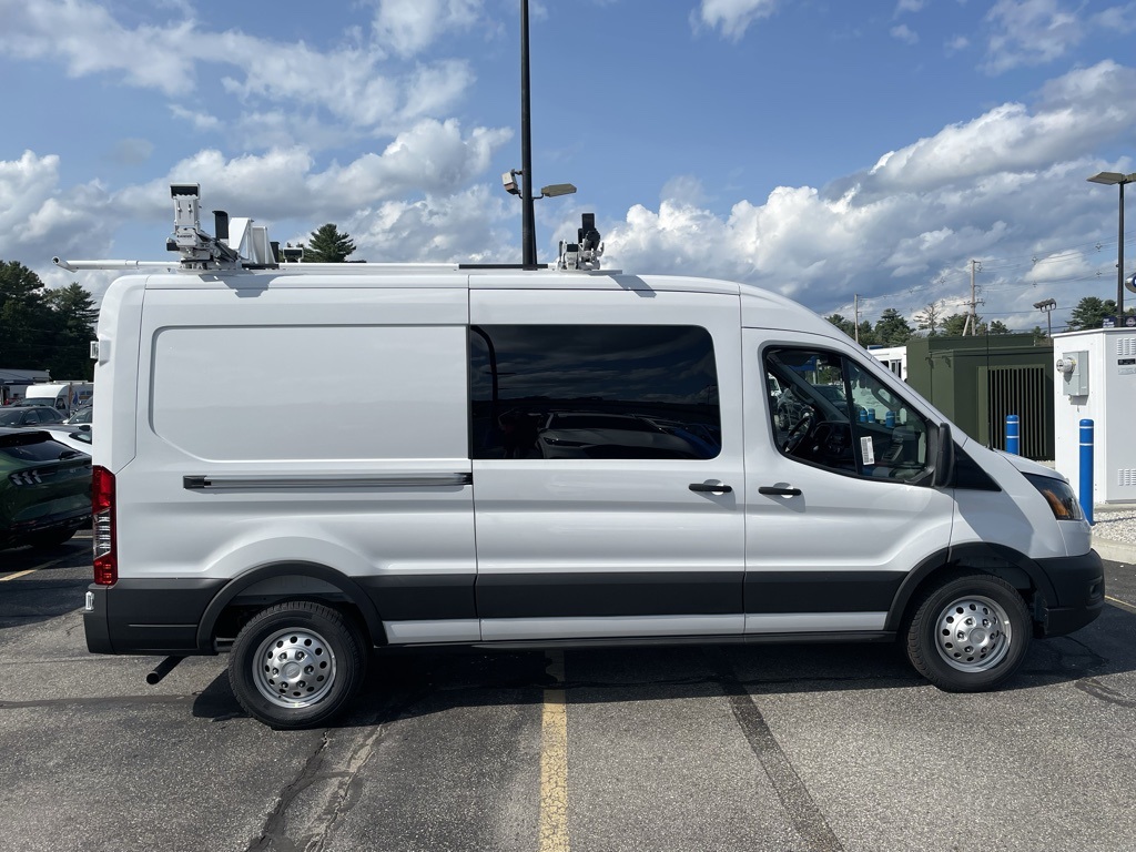 2025 Ford Transit Van photo 2