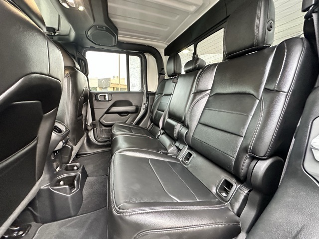 2021 Sting-Gray Clearcoat Jeep Gladiator Overland 4X4 Truck