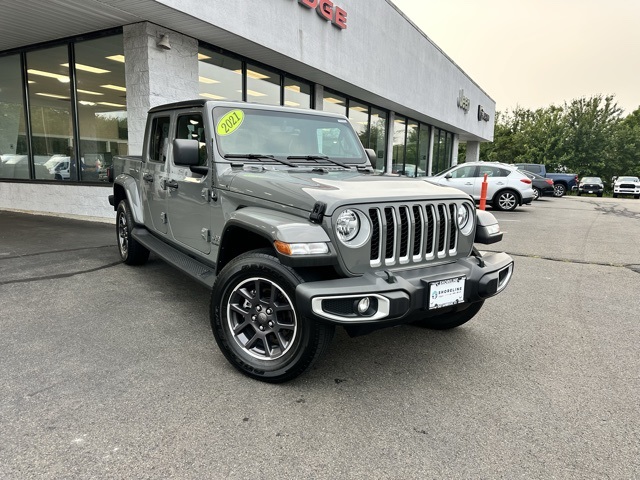 2021 Sting-Gray Clearcoat Jeep Gladiator Overland 4X4 Truck