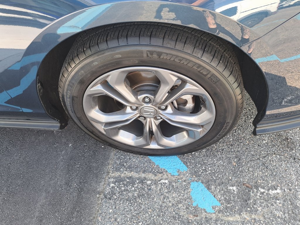 2024 Honda Accord EX Sedan 4 Dr. FWD 29