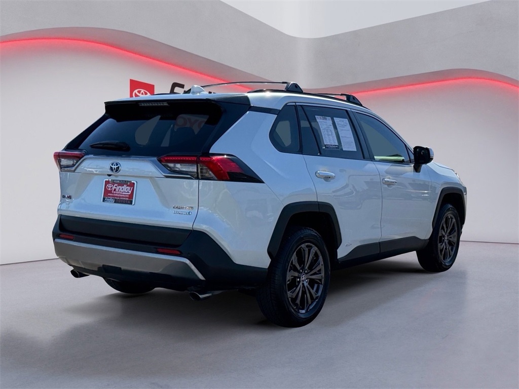 2023 Toyota RAV4 Hybrid Limited photo 4