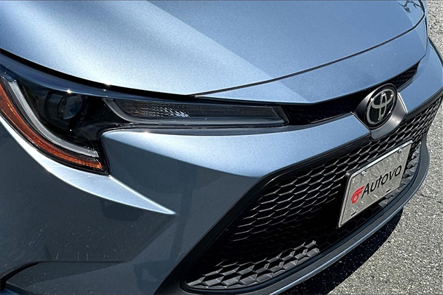 2021 Gray Toyota Corolla LE FWD Sedan