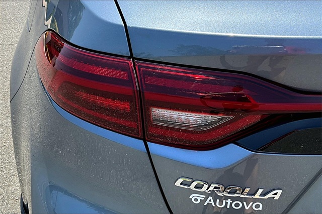 2021 Gray Toyota Corolla LE FWD Sedan