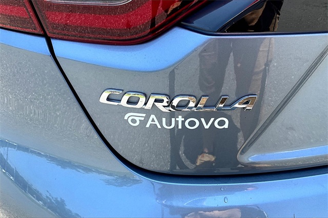 2021 Gray Toyota Corolla LE FWD Sedan